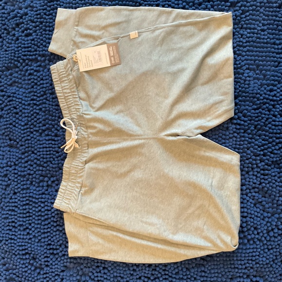 Vuori Women’s Performance Jogger-NWT - Picture 5 of 7